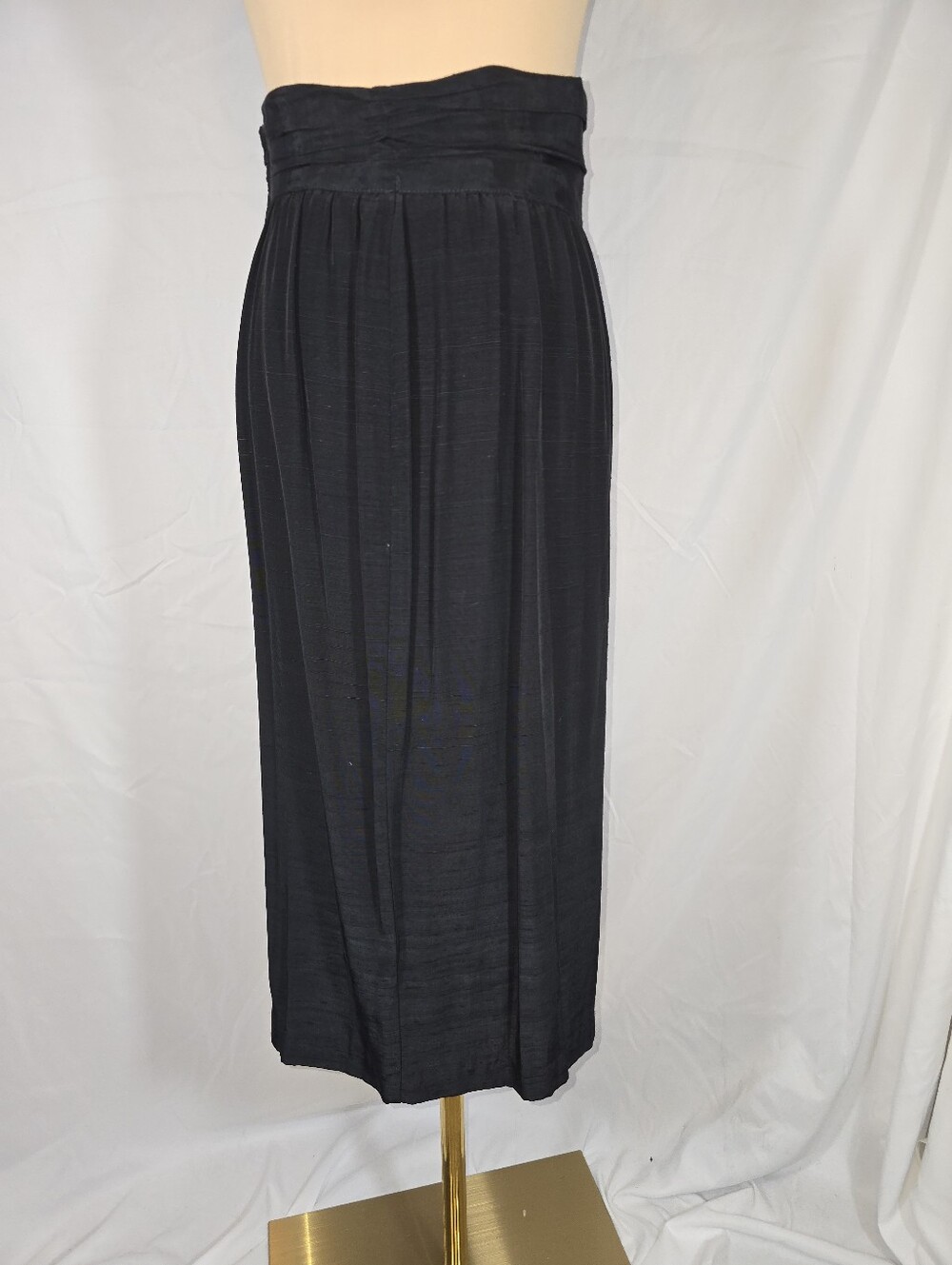 Black High-Waist Knee Length Skirt - Classic Women's Skirt